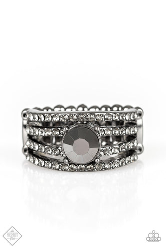 Downtown Diva- Black Ring - Jaime G's $5 Accessories